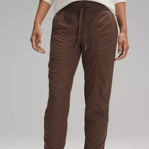 Lululemon Dance Studio Mid-Rise Jogger Size 0 Java BRAND NEW WITH TAGS!